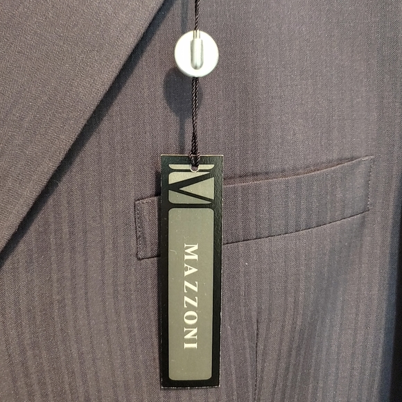 Mazzoni Men's Modern Stripes 2 button Blazer - Picture 8 of 10